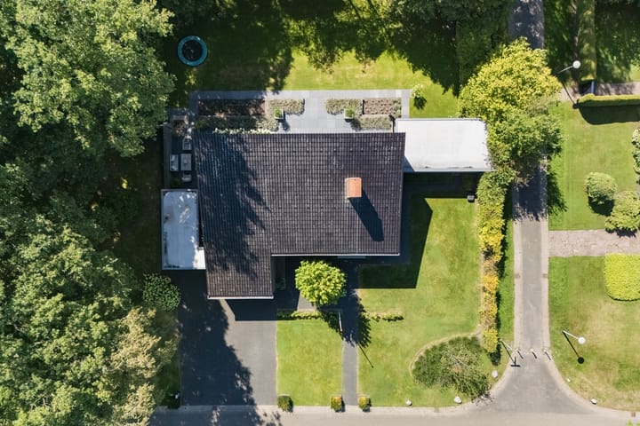 Photo 57 of Singravenlaan 12