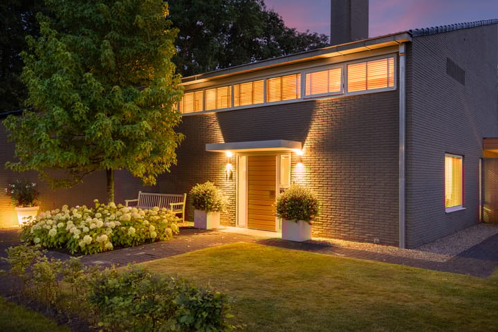 Photo 61 of Singravenlaan 12