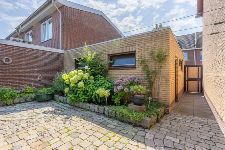 Foto 8 van Ridderweg 18