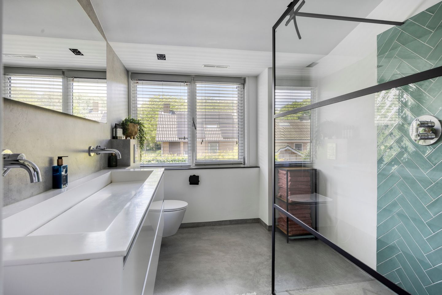 Photo 4 of Kerkendijk 108