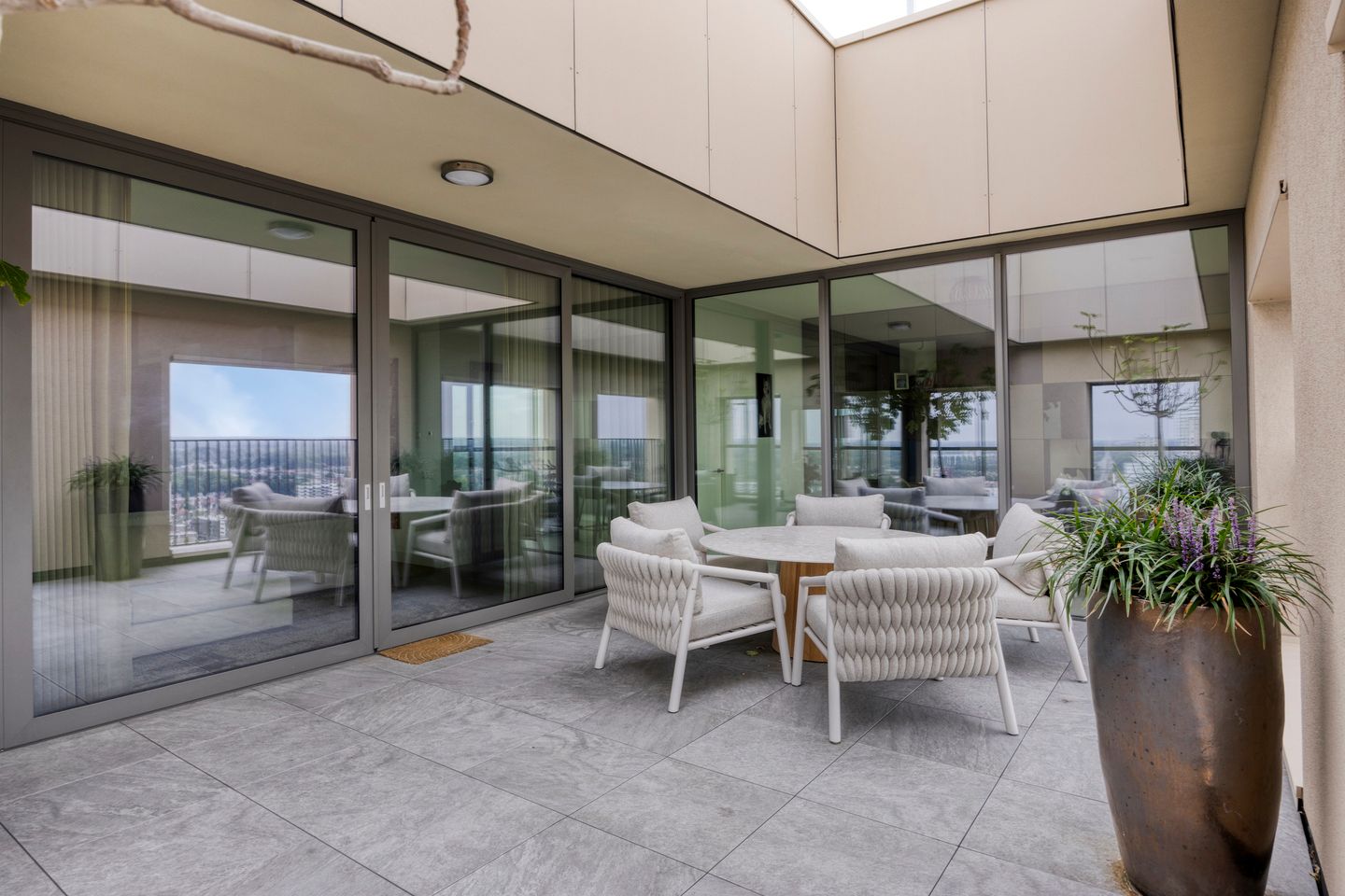 Foto 64 van Magazijnstraat 3-50