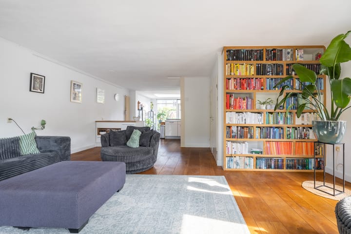 Photo 9 of Espakker 124