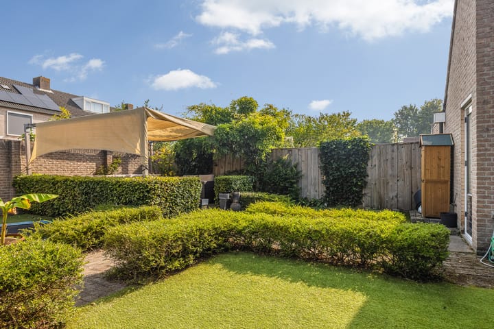 Photo 32 of Espakker 124