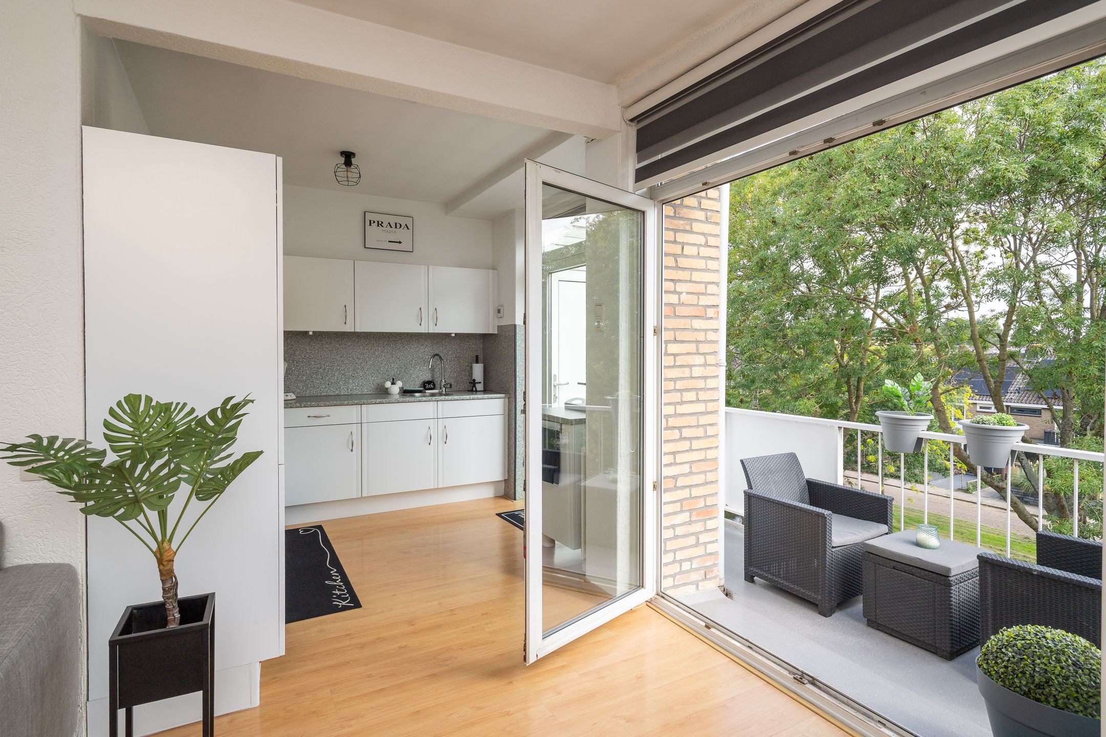 Foto 9 van J A Beyerinkstraat 105