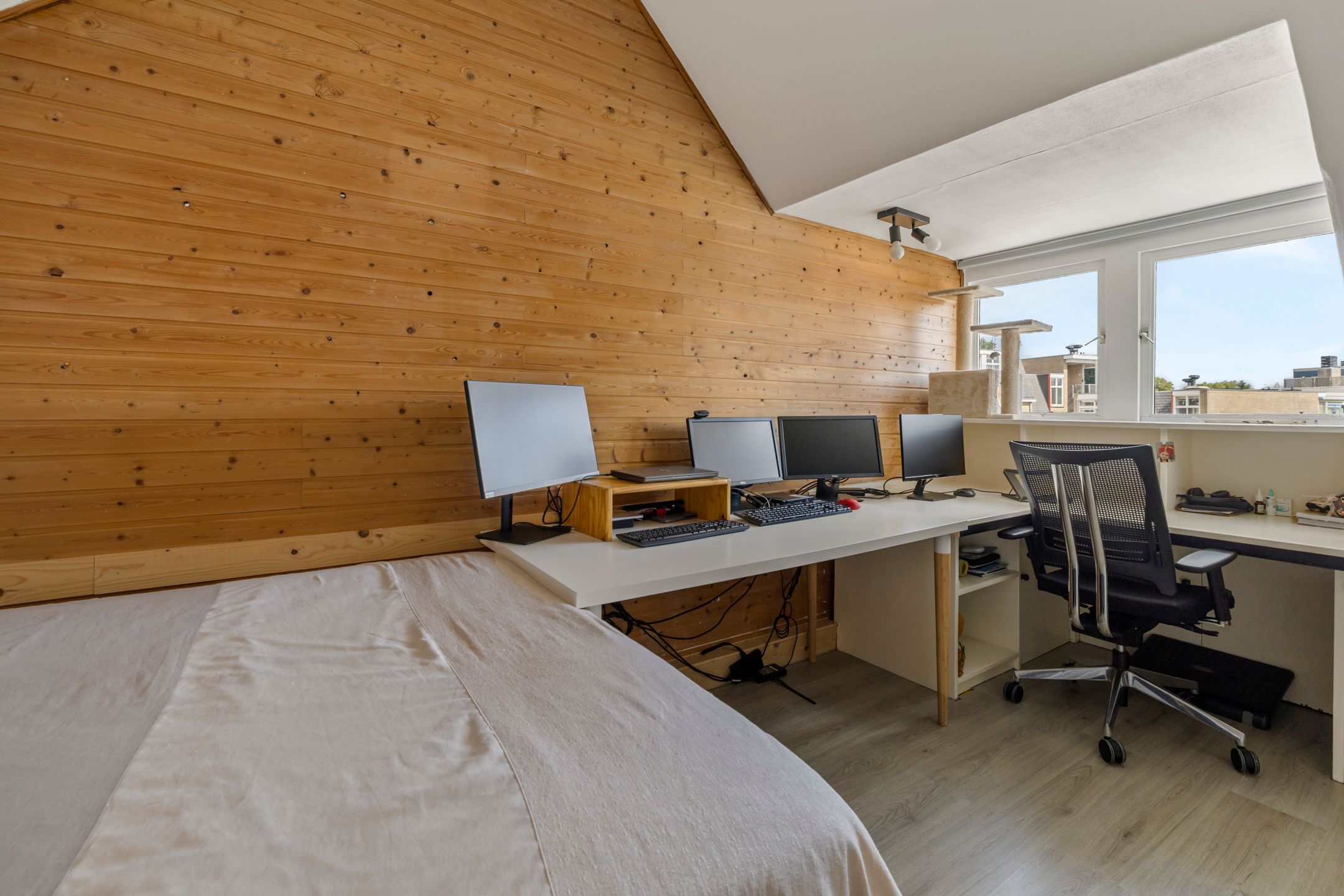 Foto 21 van Laanstraat 3-E