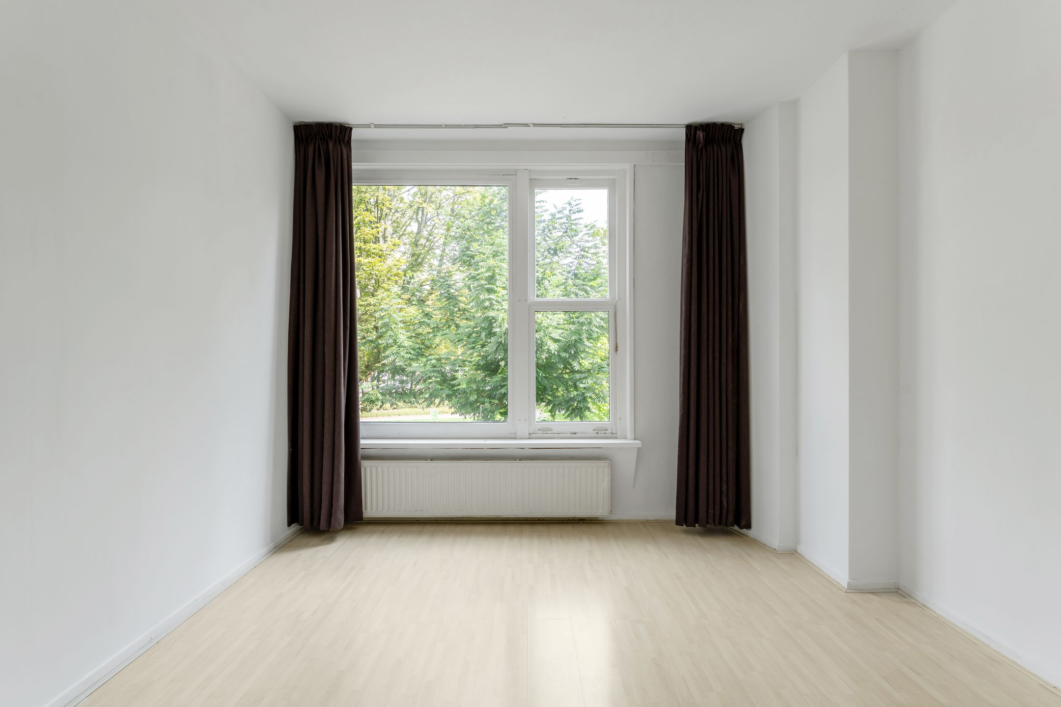 Photo 12 of Vredenoordlaan 66-B