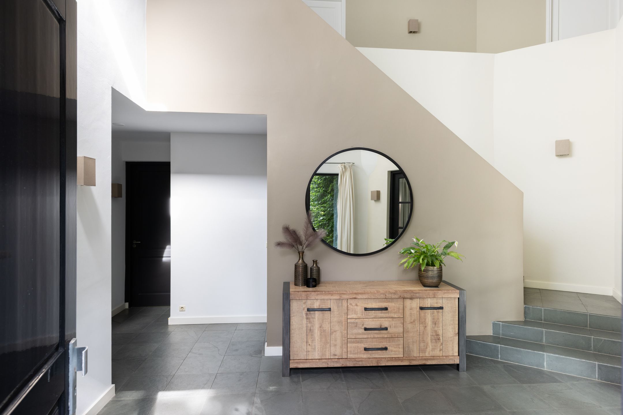 Foto 12 van Klein Wolfslaar 18-B