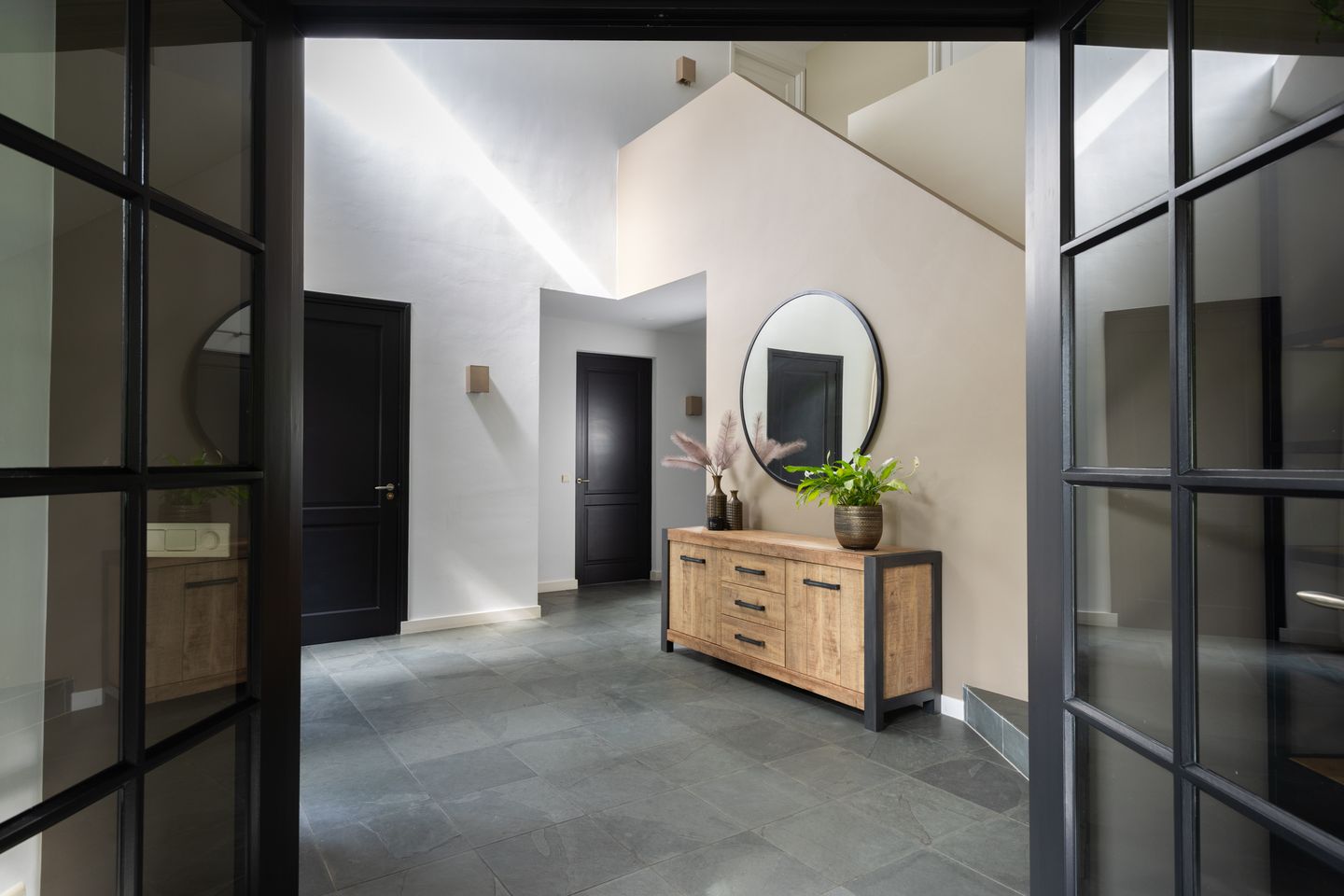 Foto 14 van Klein Wolfslaar 18-B