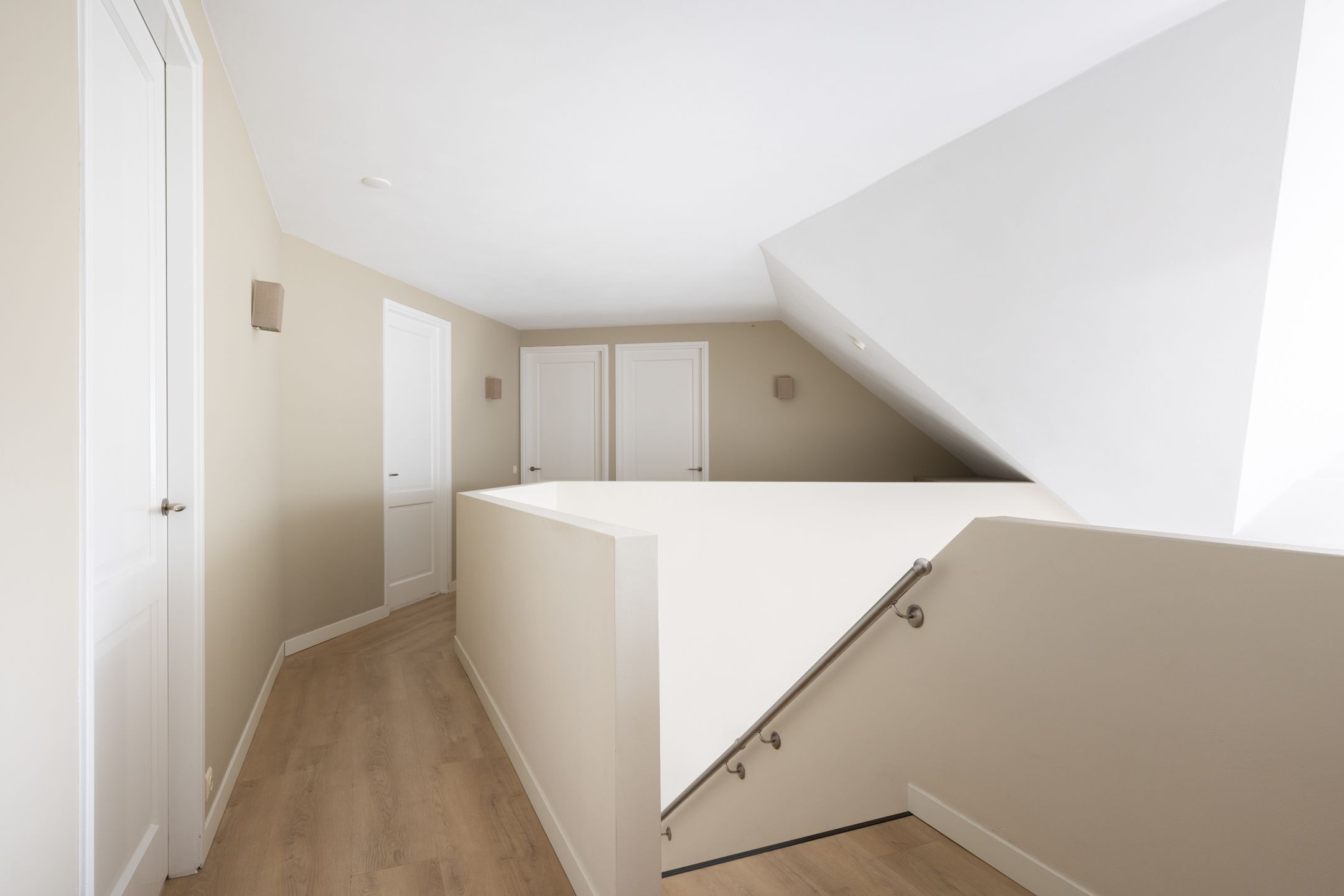 Foto 33 van Klein Wolfslaar 18-B