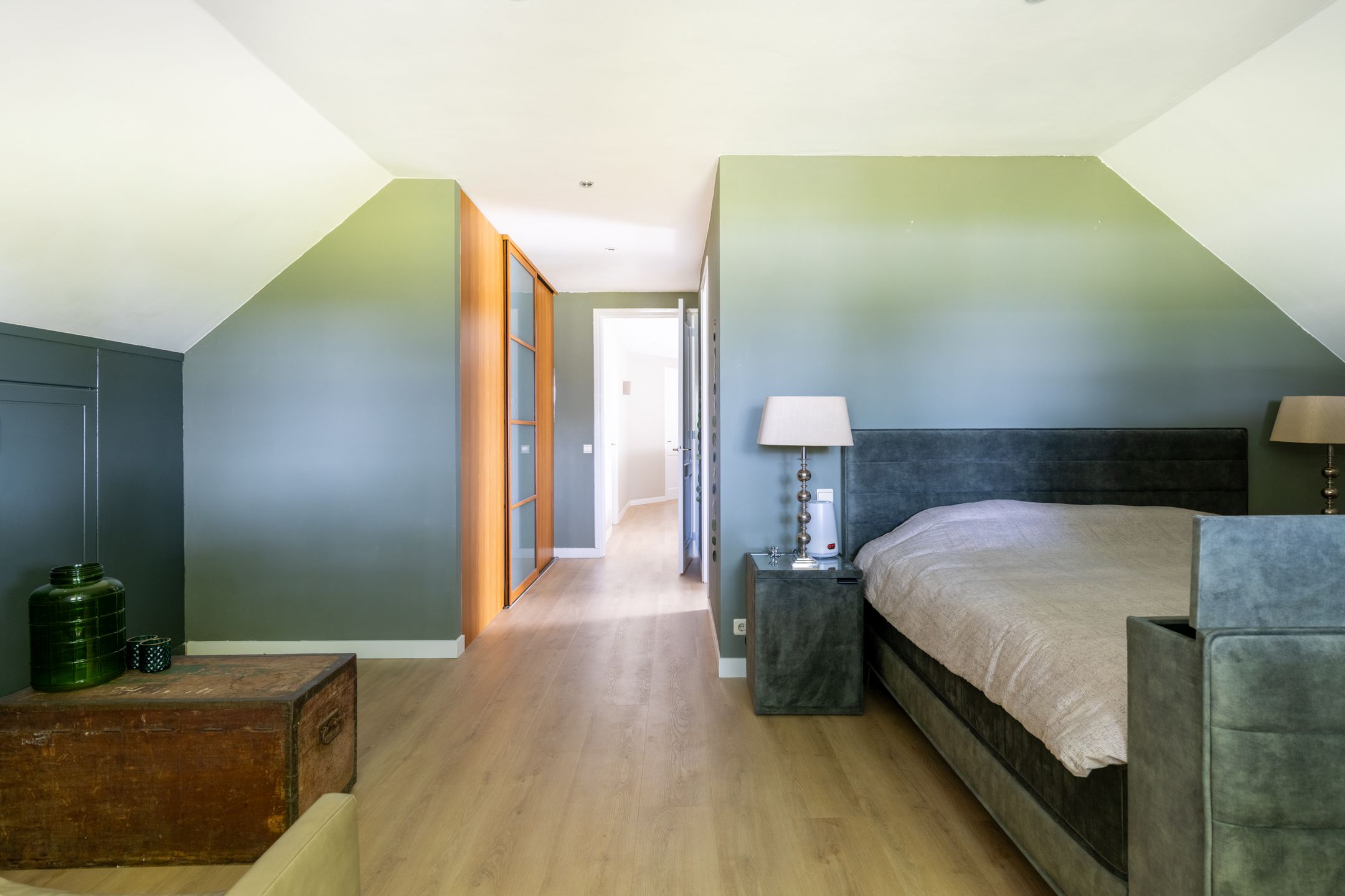 Foto 36 van Klein Wolfslaar 18-B