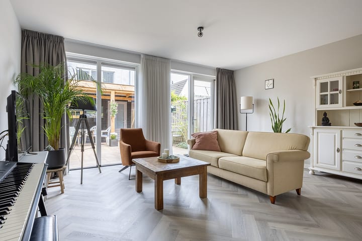 Photo 10 of Rubrum 11