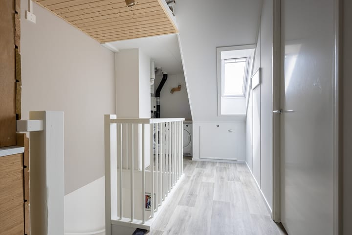 Photo 32 of Rubrum 11