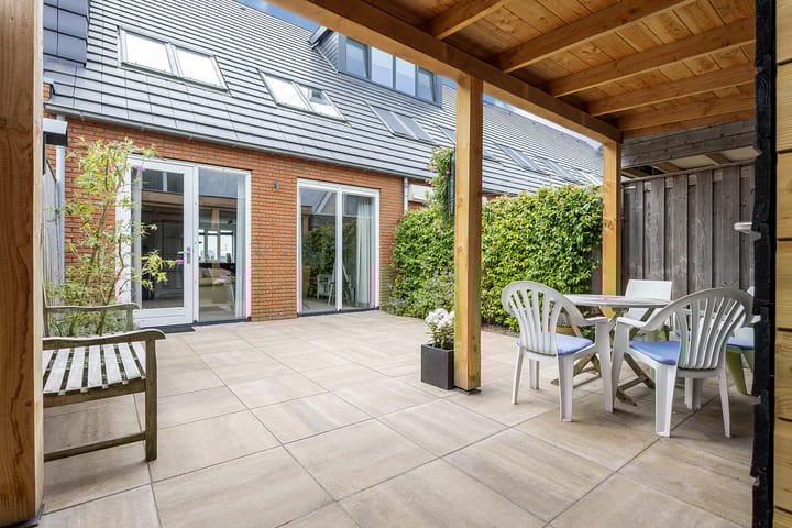 Photo 39 of Rubrum 11