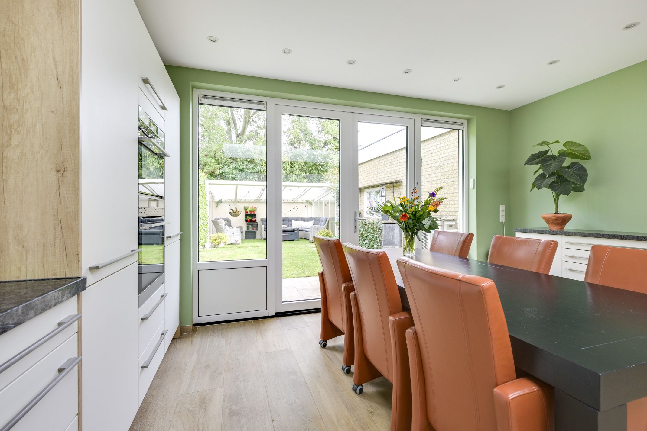 Foto 30 van Meidoornlaan 38