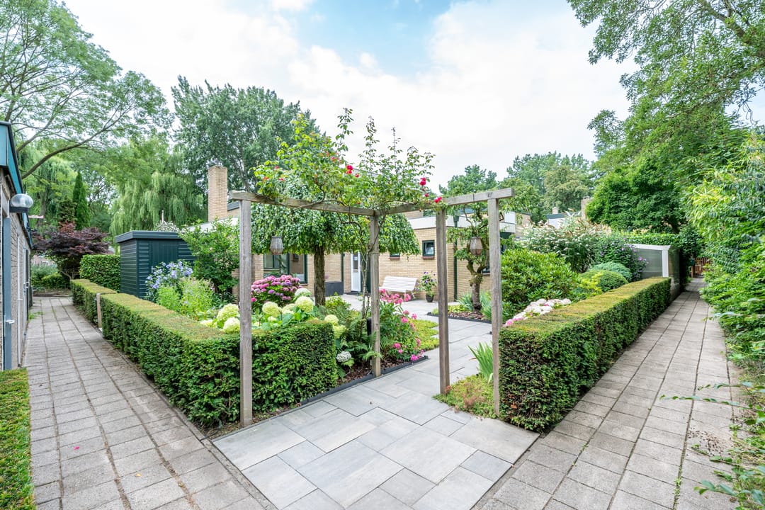 Foto 61 van Meidoornlaan 38