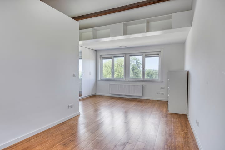 Foto 10 van Mergelweg 301