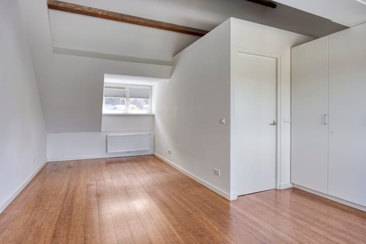 Foto 11 van Mergelweg 301