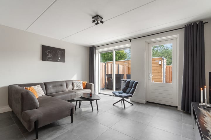 Foto 10 van Weth J Tieckenstraat 25-D