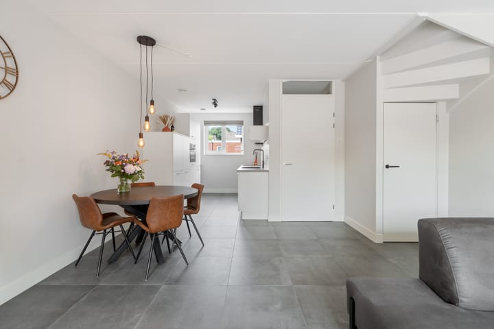 Foto 14 van Weth J Tieckenstraat 25-D