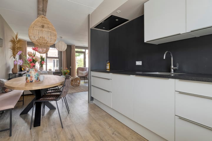 Foto 9 van Boterbloem 79