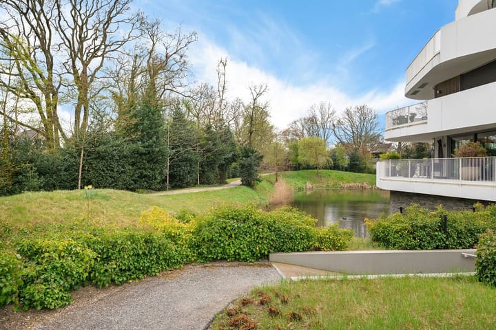 Foto 9 van Koninginneweg 17-A