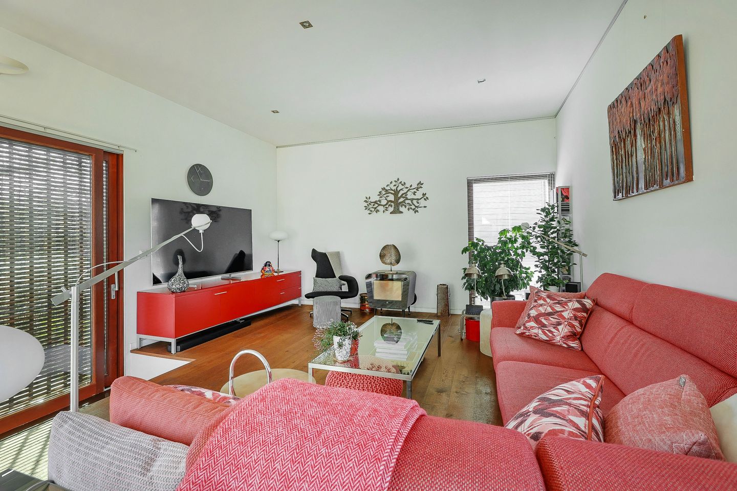 Foto 20 van Westzijderveld 78-ROOD