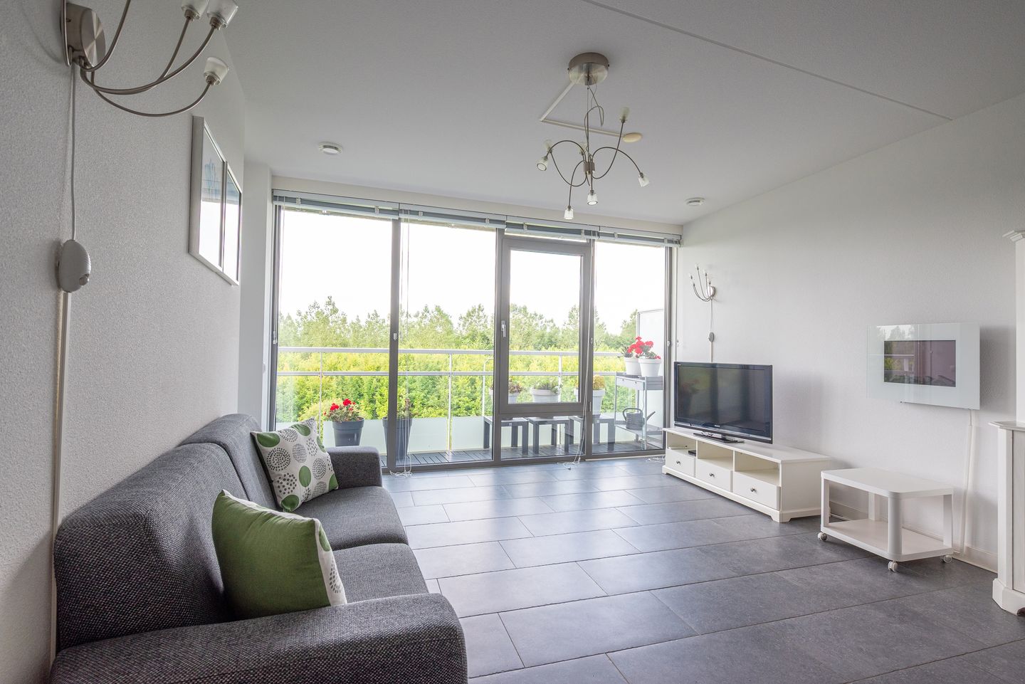 Foto 10 van Hof van Pampus 75