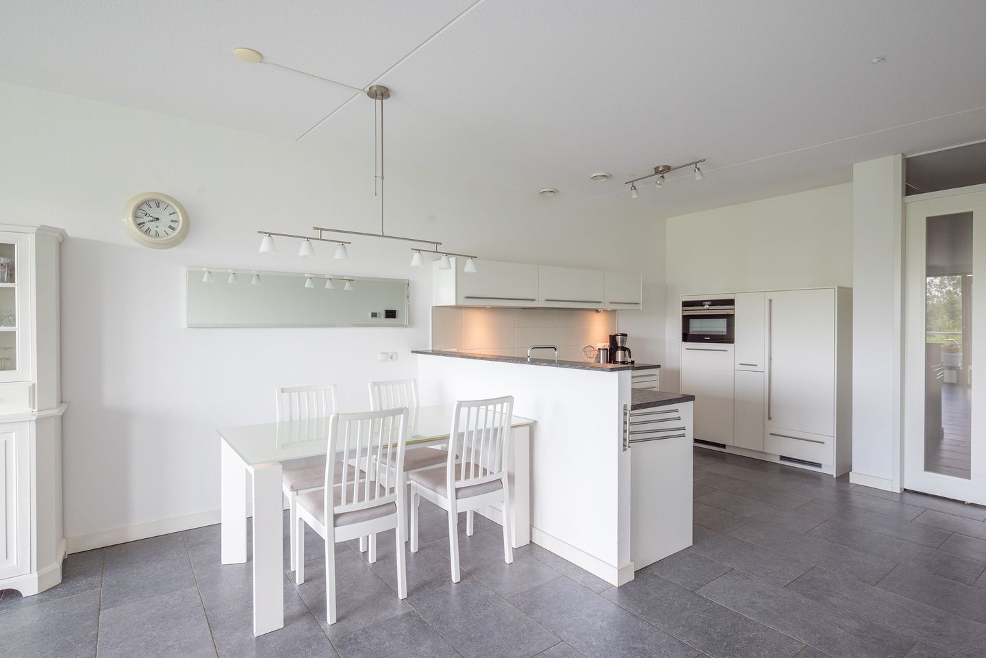 Foto 14 van Hof van Pampus 75