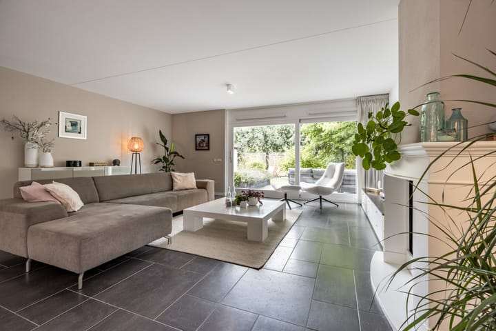 Foto 4 van Westhilstraat 11