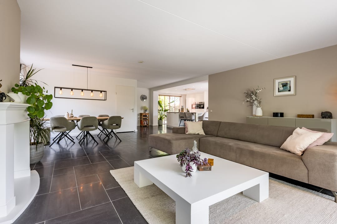 Foto 8 van Westhilstraat 11