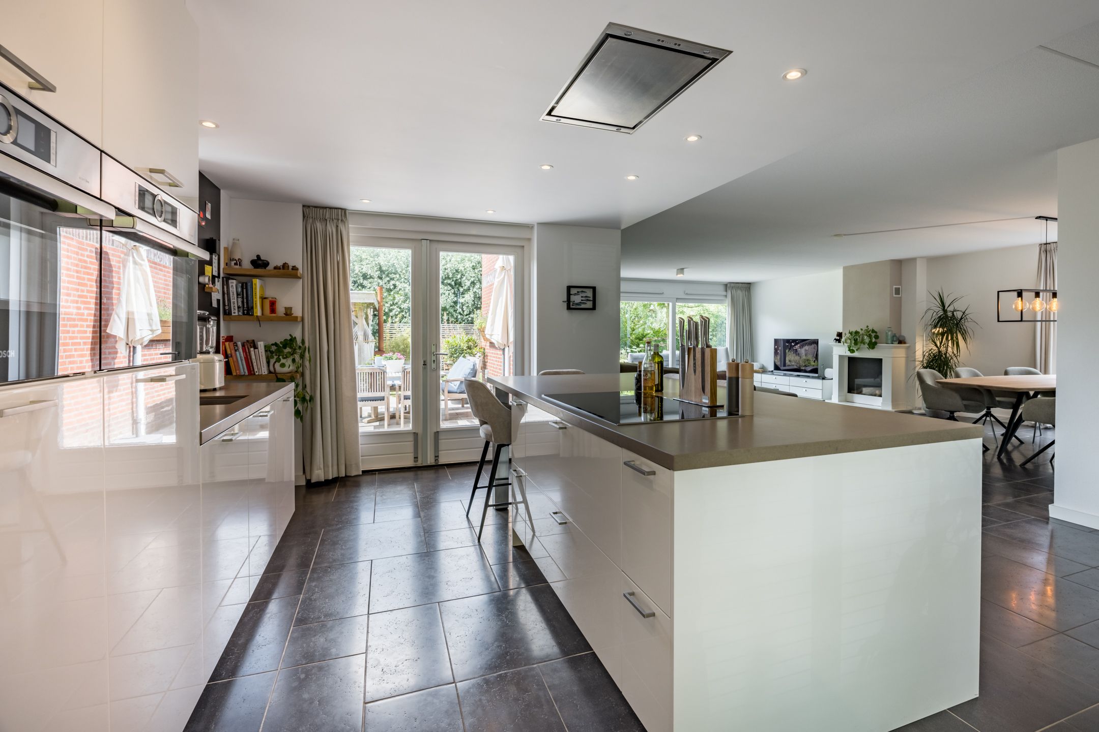 Foto 12 van Westhilstraat 11