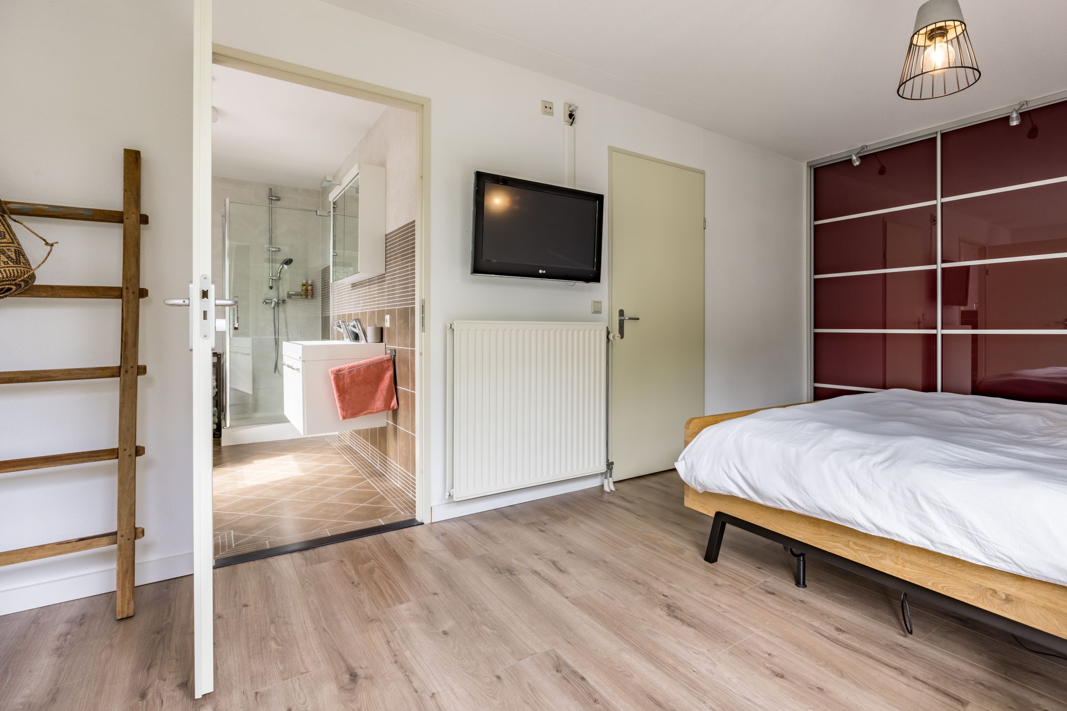 Foto 21 van Westhilstraat 11