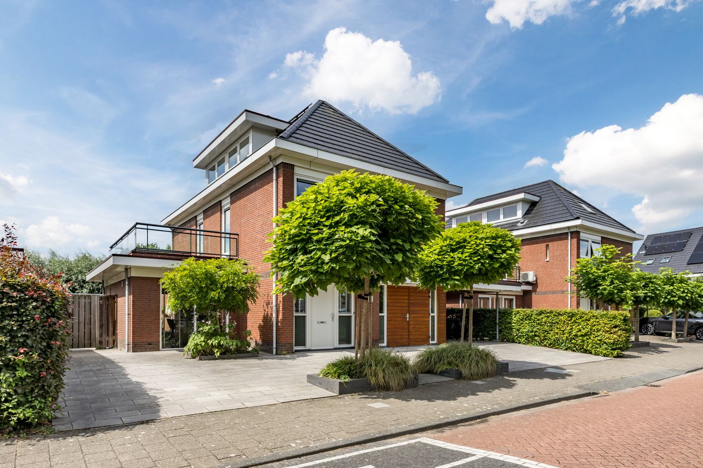 Foto 55 van Westhilstraat 11