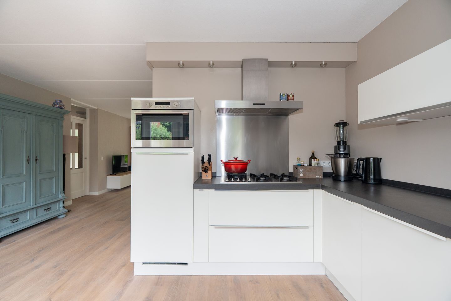 Foto 10 van Schiestraat 24