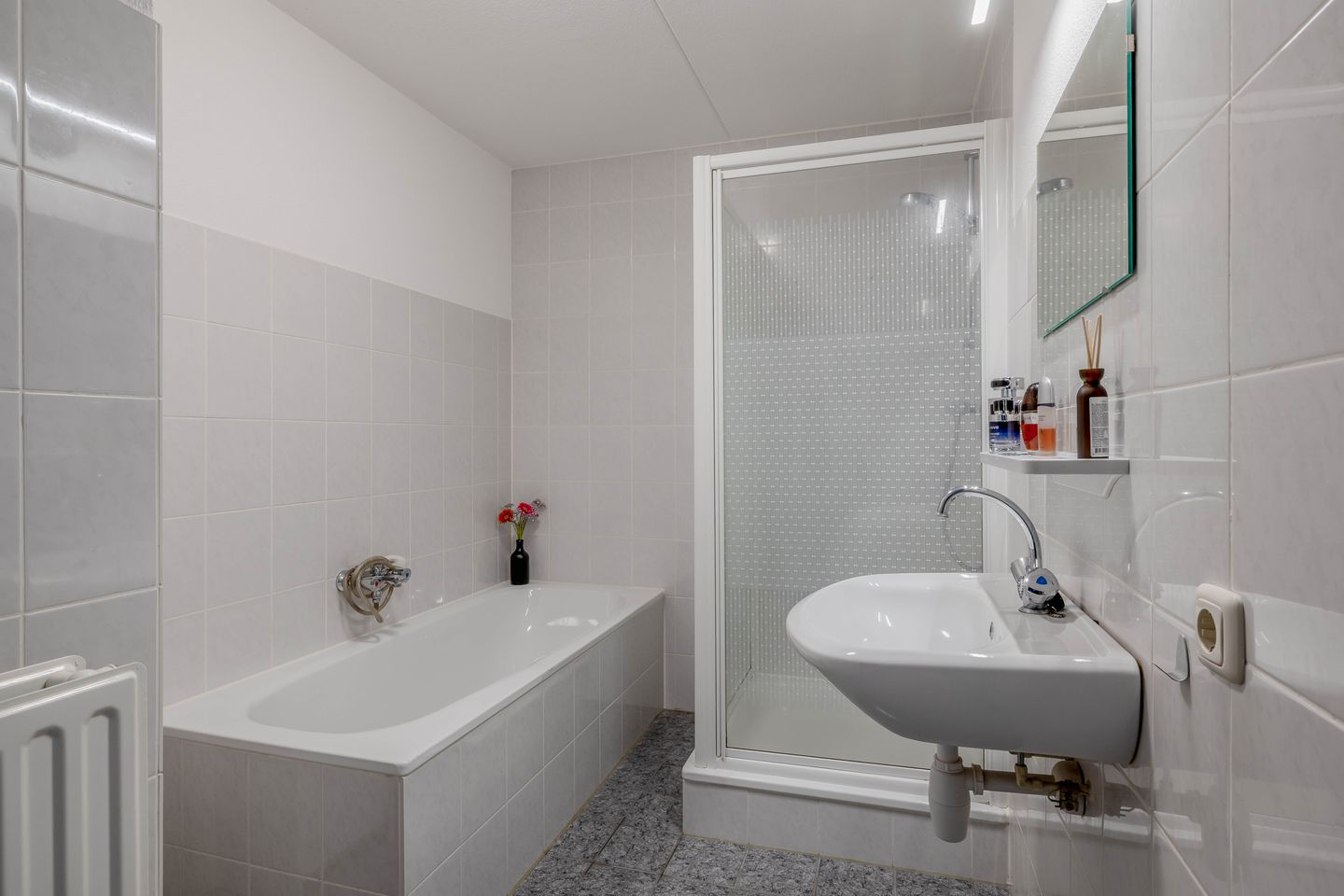 Foto 35 van Grotestraat 381-C