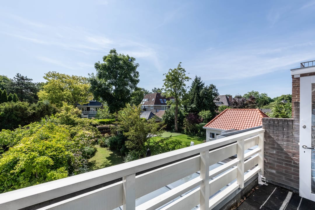 Foto 23 van Teding van Berkhoutlaan 19