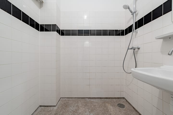 Foto 16 van Commelinstraat 15-A