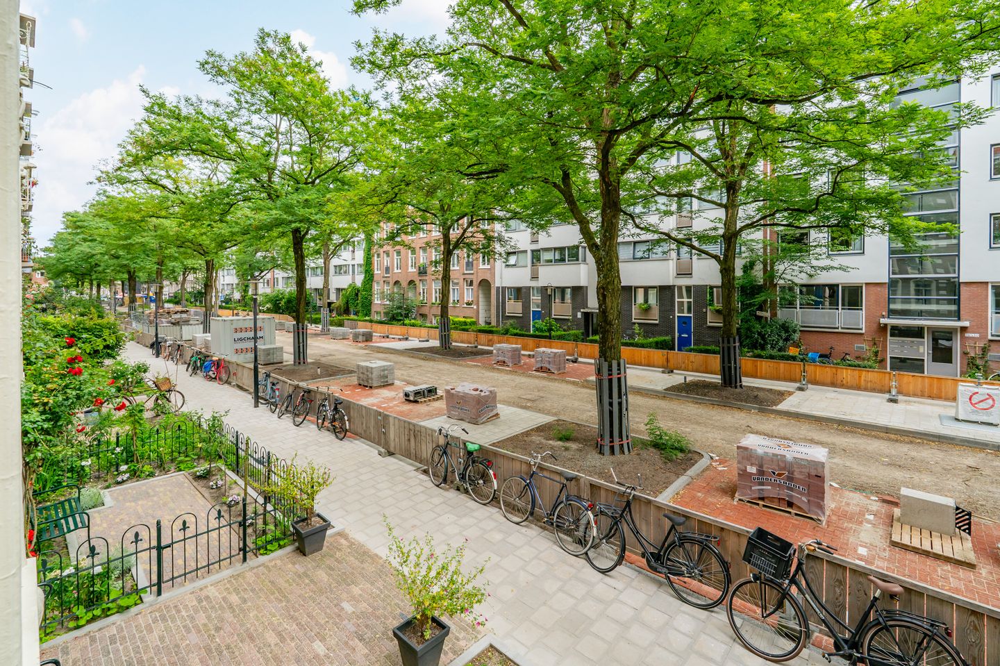 Foto 29 van Commelinstraat 15-A