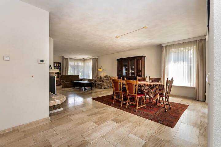 Photo 11 of Spoorlaan 6