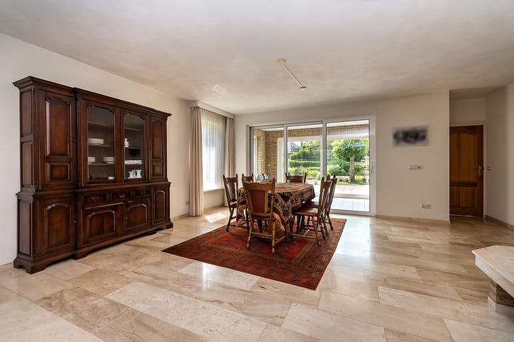 Photo 14 of Spoorlaan 6