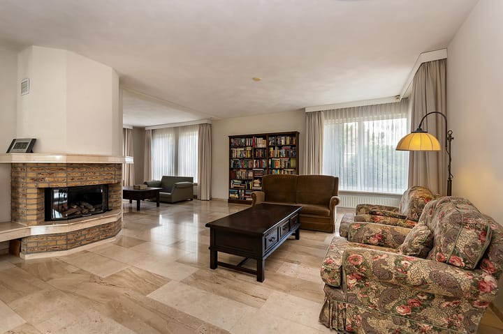 Photo 15 of Spoorlaan 6