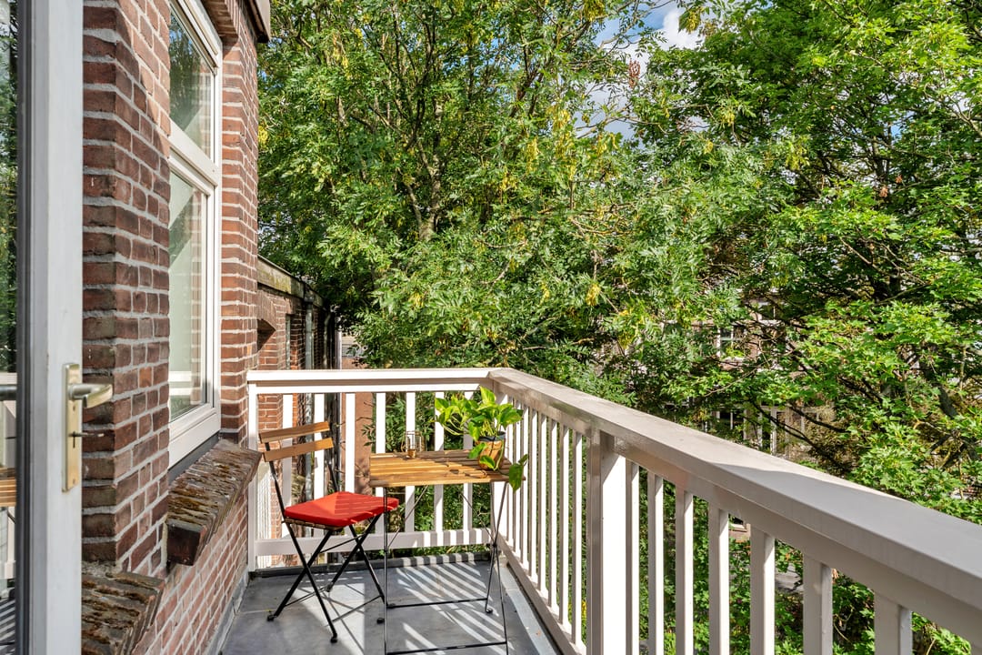 Foto 1 van Van Weelstraat 15-A03