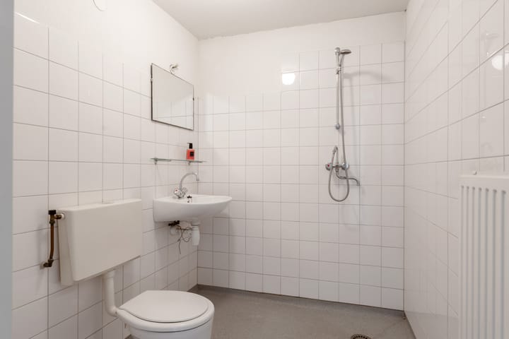 Foto 5 van Van Weelstraat 15-A03