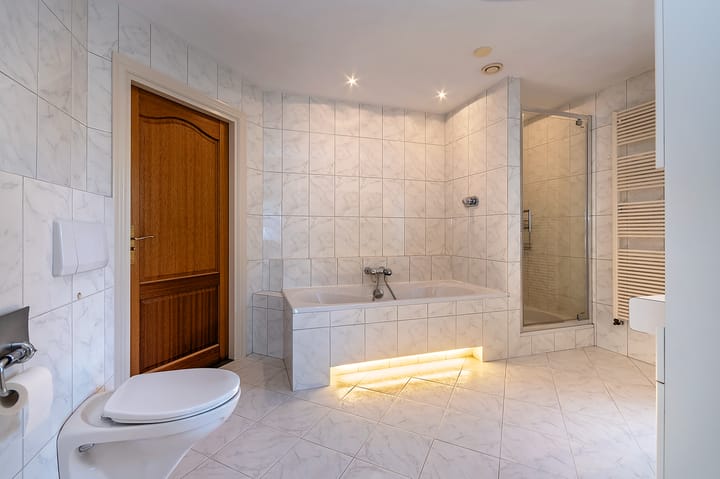 Photo 39 of Spoorlaan 6