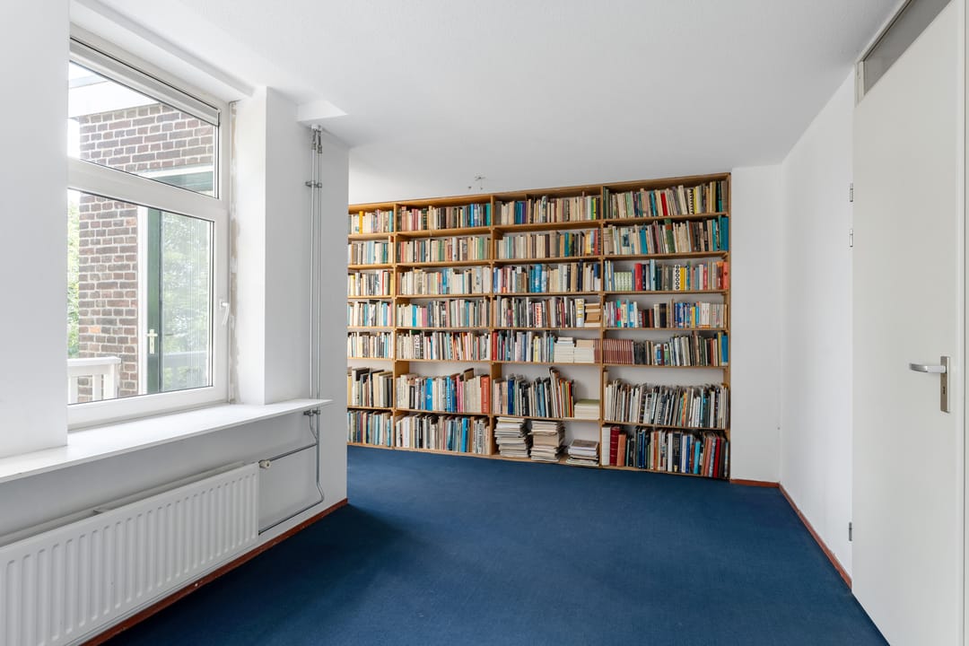 Foto 16 van Van Weelstraat 15-A03