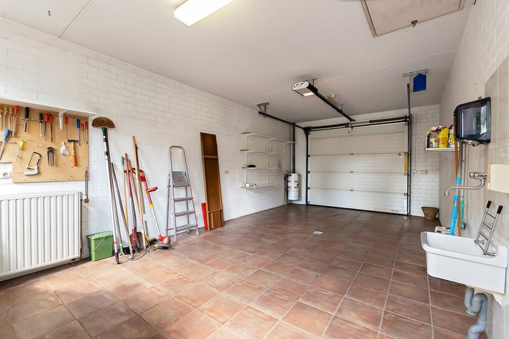 Photo 44 of Spoorlaan 6