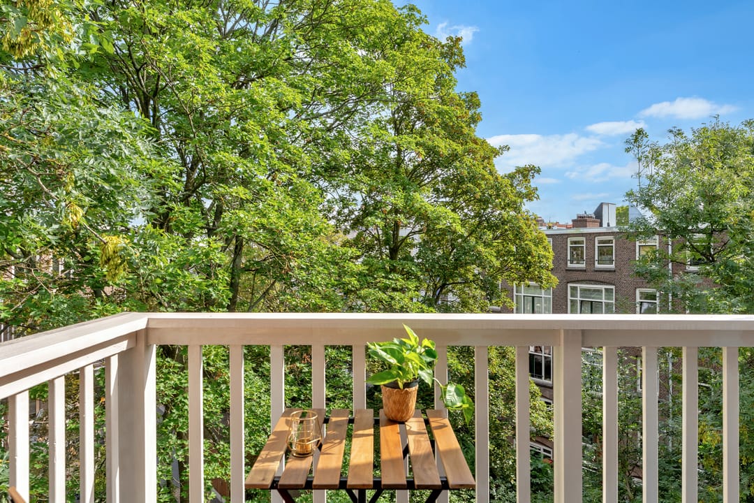 Foto 23 van Van Weelstraat 15-A03