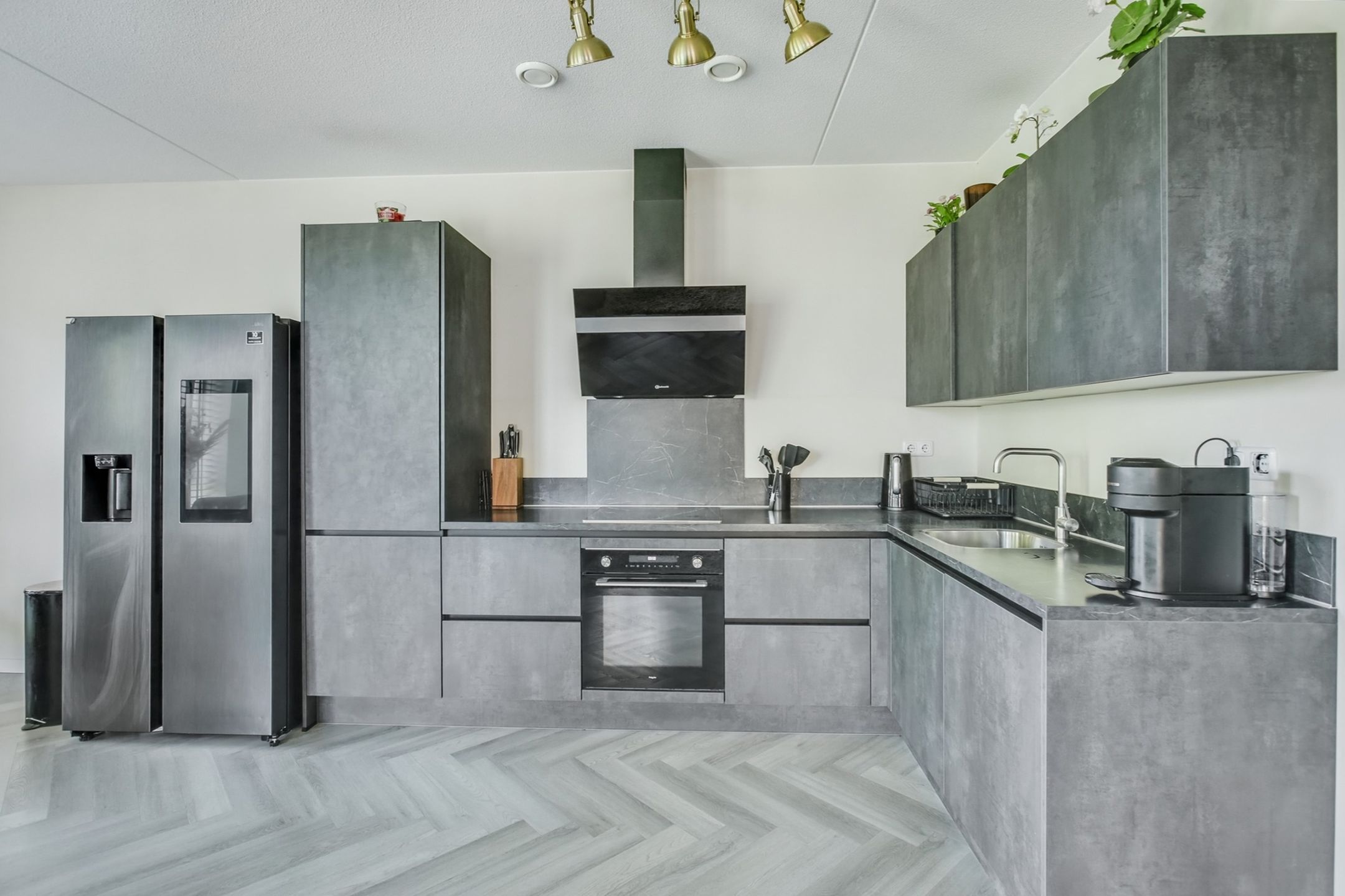 Foto 9 van Buenos Airesstraat 157