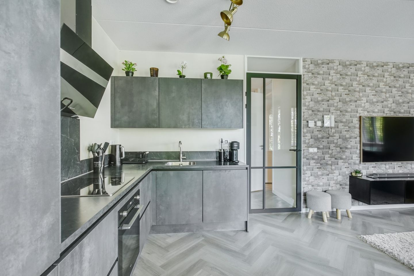 Foto 10 van Buenos Airesstraat 157