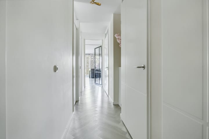 Foto 12 van Buenos Airesstraat 157